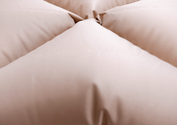 KLYMIT PILLOW X(クライミット ピロウX)のステッチをアップした写真n